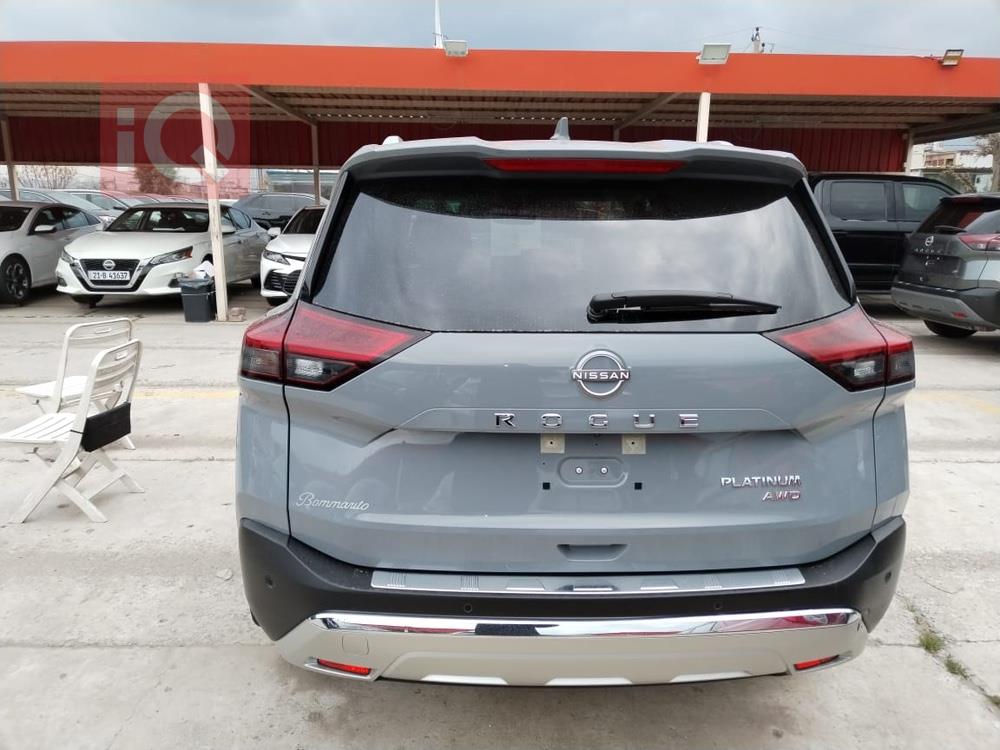 Nissan Rogue
